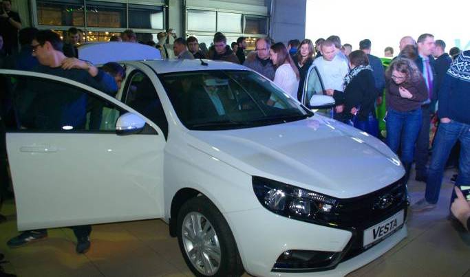 lada vesta3